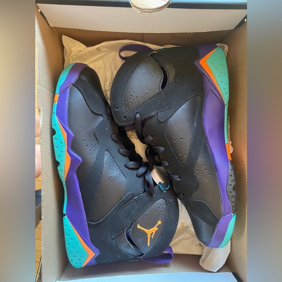lola bunny basketball shoes